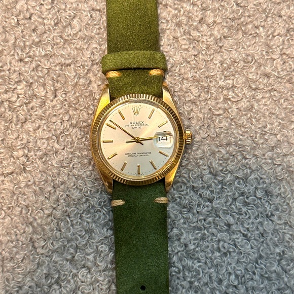 Rolex Oyster Perpetual Date 1503 Men Solid 14K Yellow Gold Watch White Dial. - Picture 14 of 15